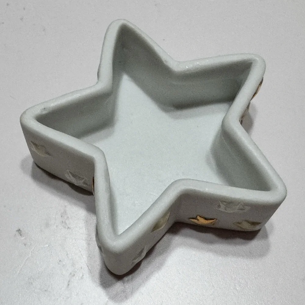 VTG Hallmark Porcelain Mini Star Shaped Trinket Box With 3 Praying Angels
